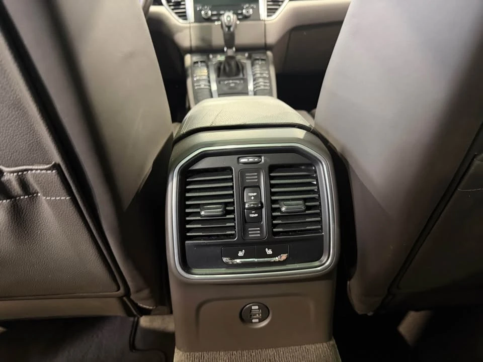 2017 Porsche Macan S - Image 18 of 20