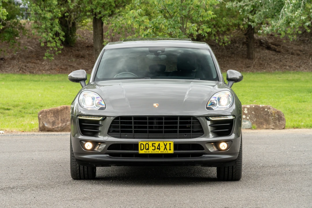 2017 Porsche Macan S - Image 2 of 31