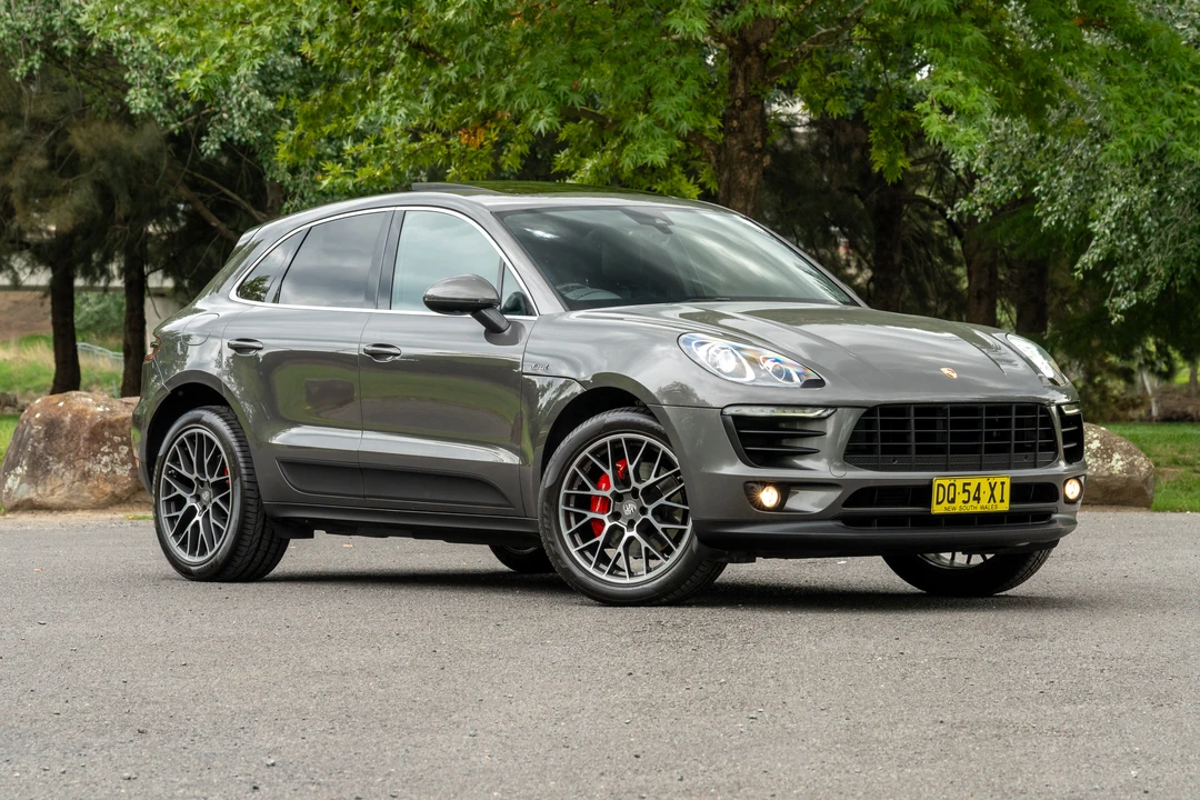 2017 Porsche Macan S - Image 9 of 31