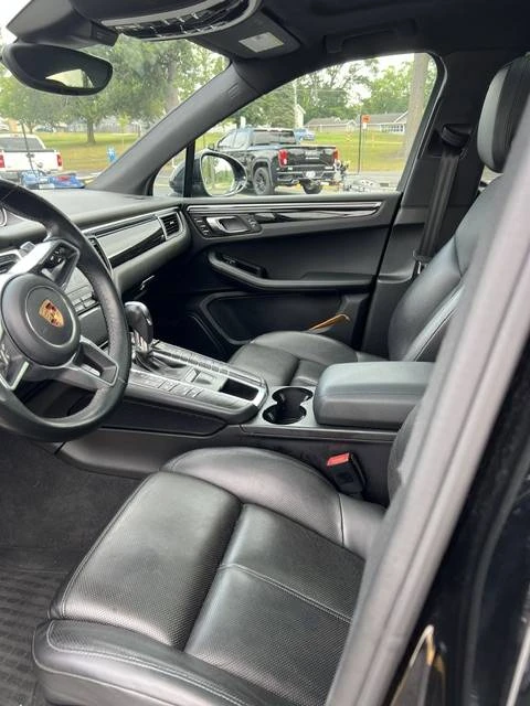 2017 Porsche Macan S - Image 7 of 14