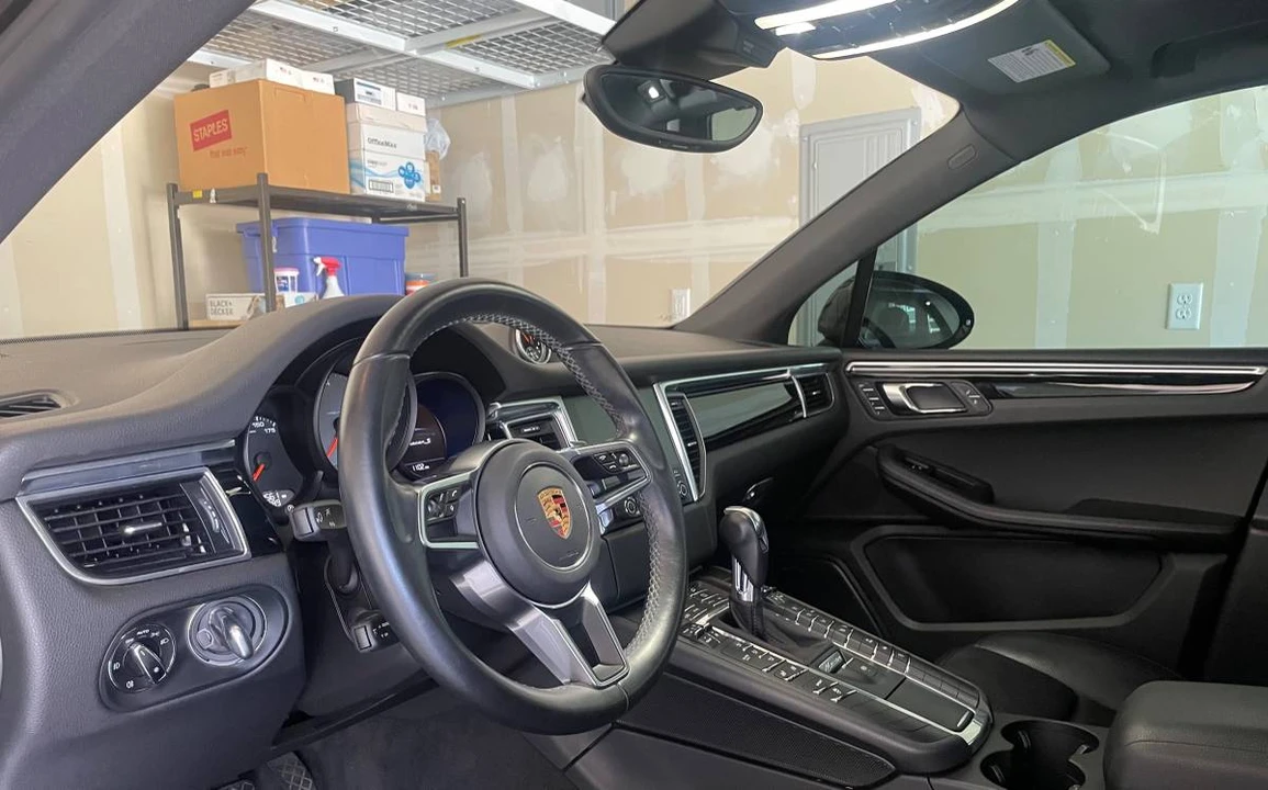 2017 Porsche Macan S - Image 10 of 21