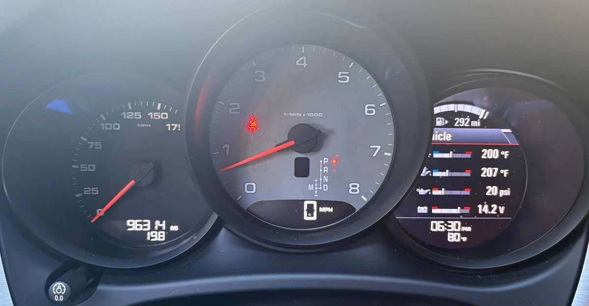 2017 Porsche Macan S - Image 10 of 14