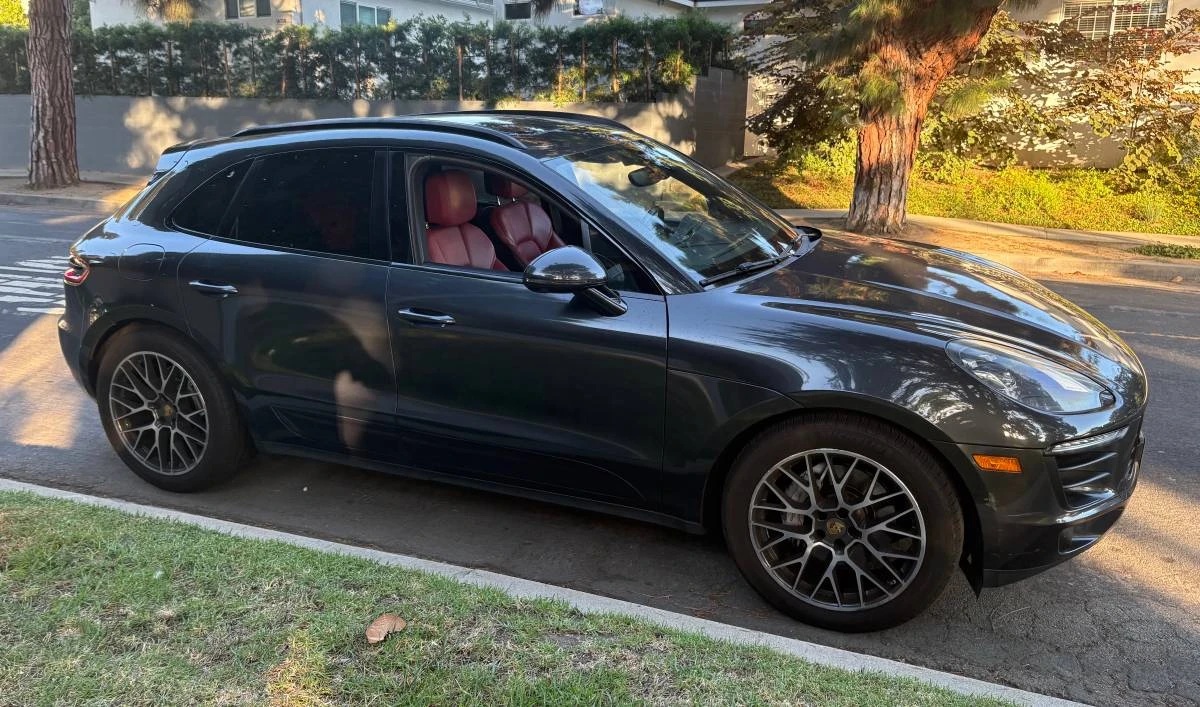 2017 Porsche Macan S - Image 2 of 14