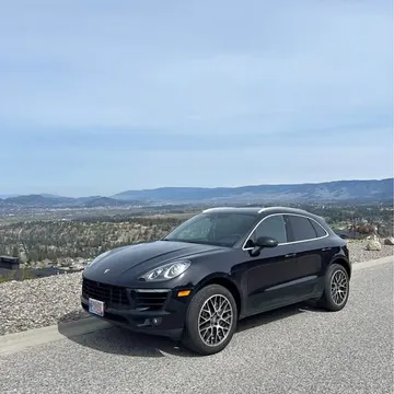 2017 Porsche Macan S