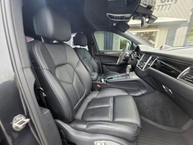 2017 Porsche Macan S - Image 13 of 17