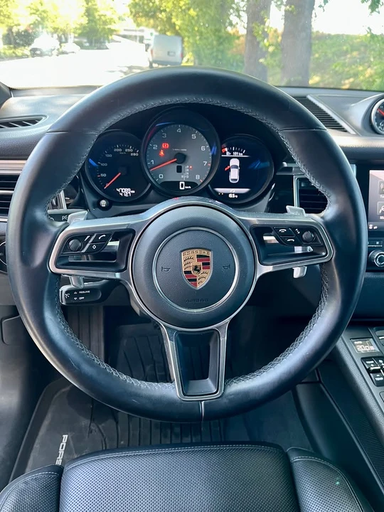 2017 Porsche Macan S - Image 5 of 15