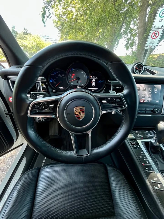 2017 Porsche Macan S - Image 10 of 15