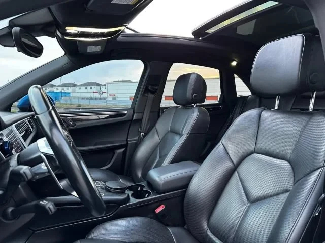 2017 Porsche Macan S - Image 13 of 17