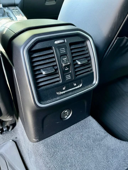 2017 Porsche Macan S - Image 8 of 15