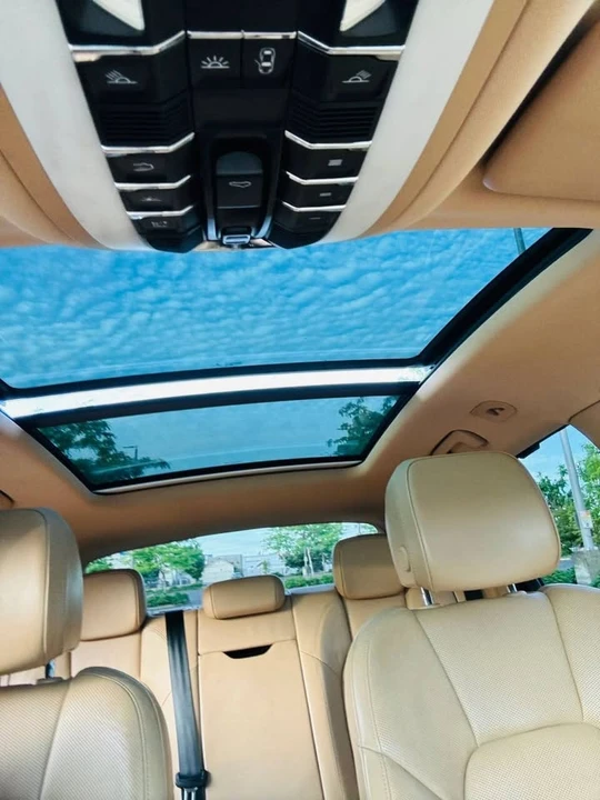 2017 Porsche Macan S - Image 16 of 16