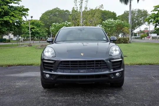 2017 Porsche Macan S