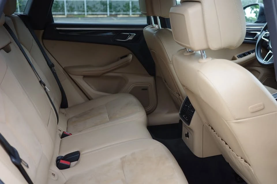 2017 Porsche Macan S - Image 13 of 20