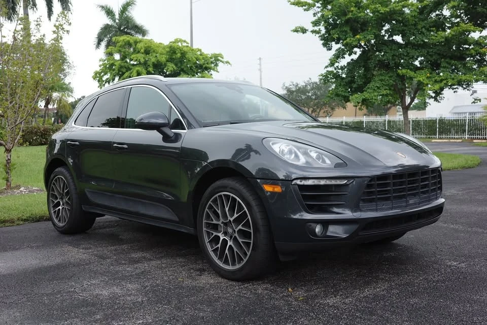 2017 Porsche Macan S - Image 8 of 20