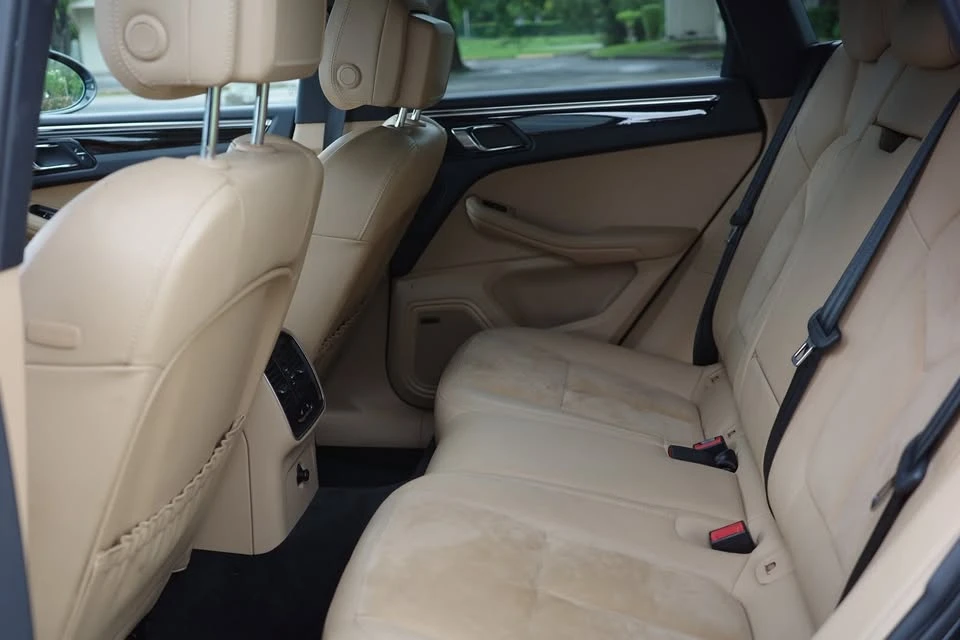 2017 Porsche Macan S - Image 14 of 20