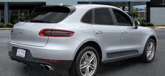 2017 Porsche Macan S - Image 4 of 9