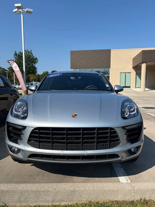 2017 Porsche Macan S - Image 2 of 10