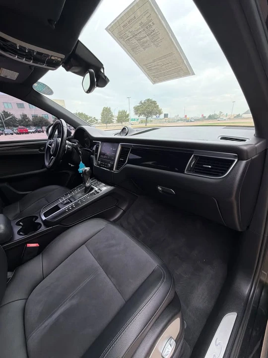 2017 Porsche Macan S - Image 12 of 13