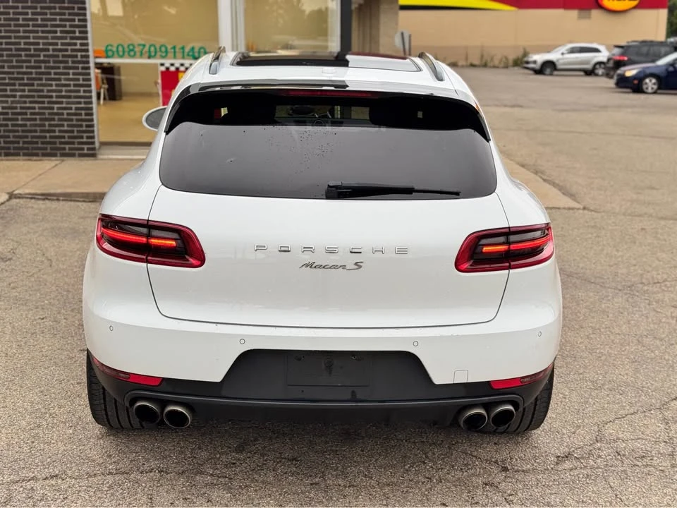 2017 Porsche Macan S - Image 4 of 19
