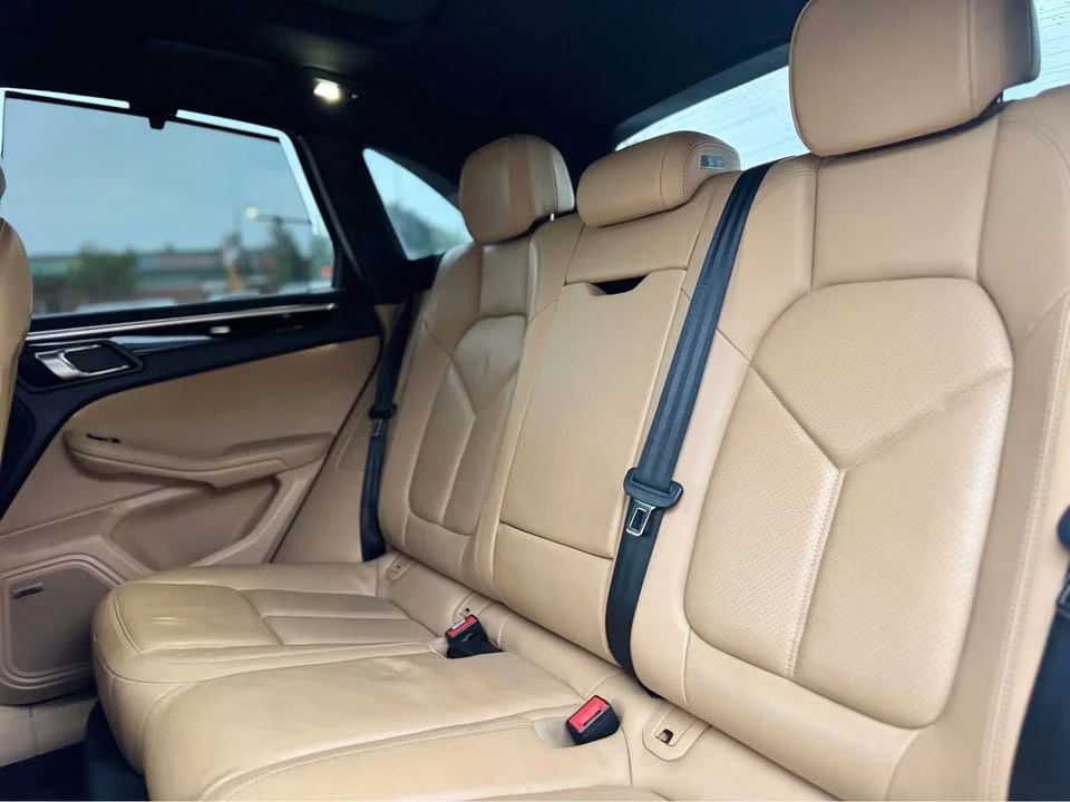 2017 Porsche Macan S - Image 10 of 19