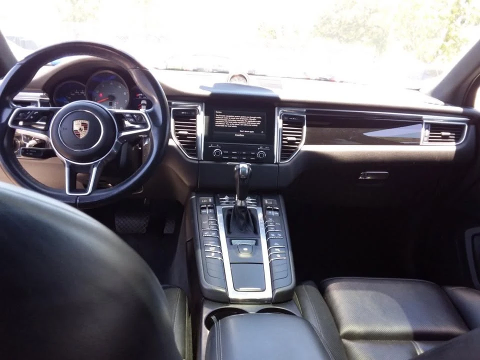 2017 Porsche Macan S - Image 19 of 20