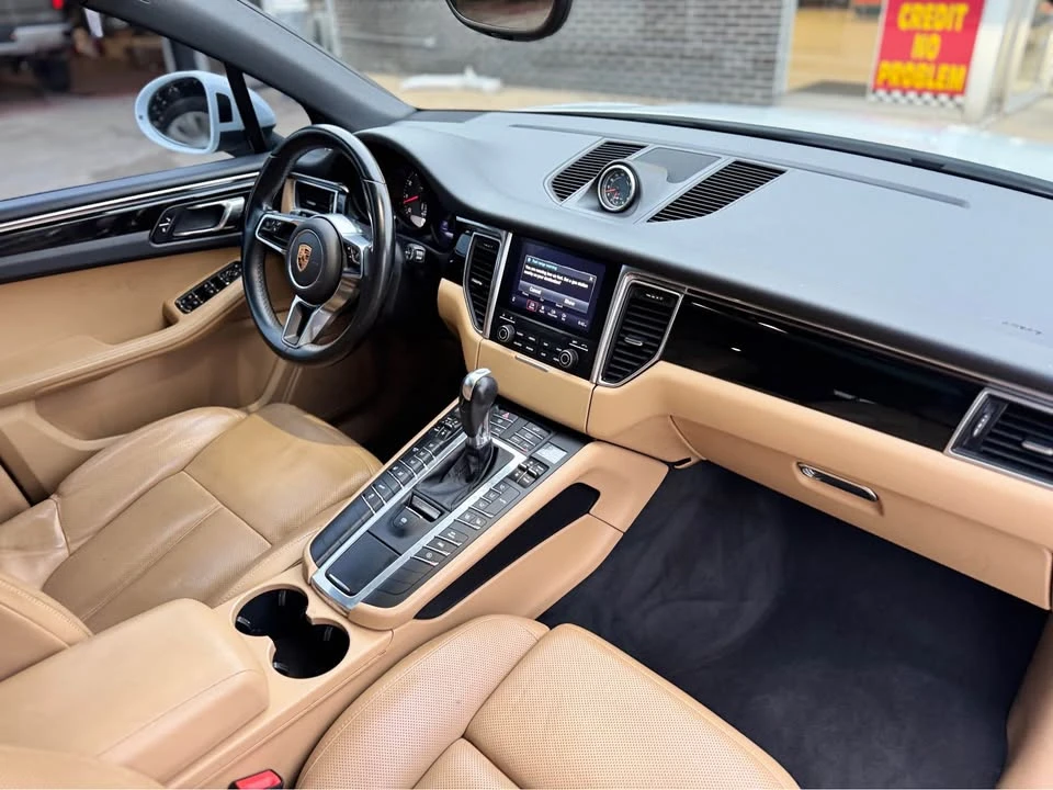 2017 Porsche Macan S - Image 11 of 19