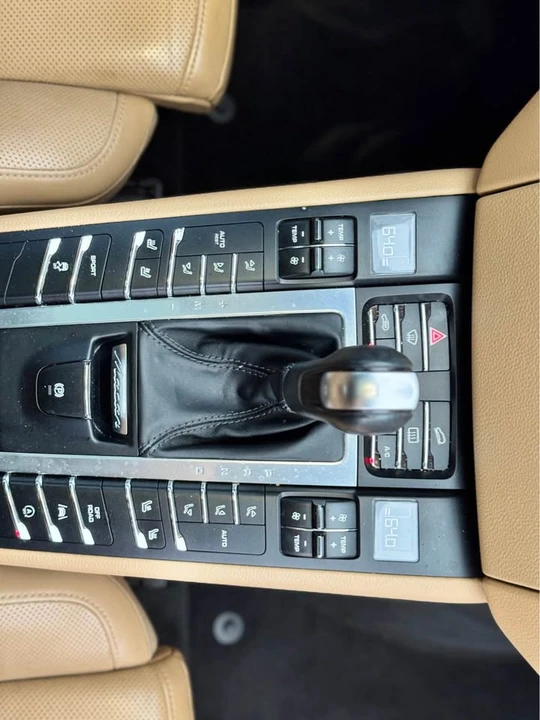 2017 Porsche Macan S - Image 14 of 19
