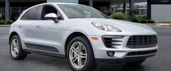 2017 Porsche Macan S - Image 5 of 9