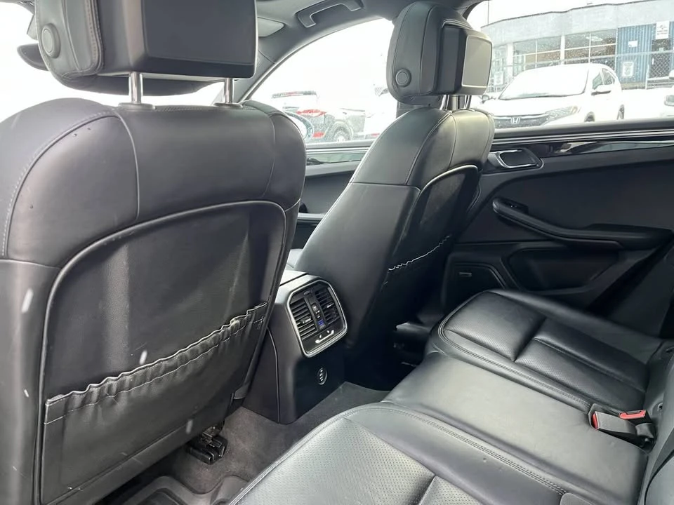 2017 Porsche Macan S - Image 10 of 14