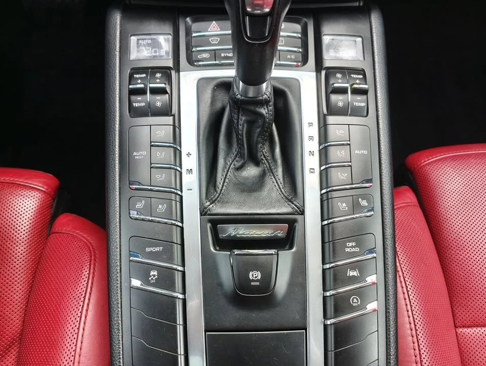 2017 Porsche Macan S - Image 7 of 20