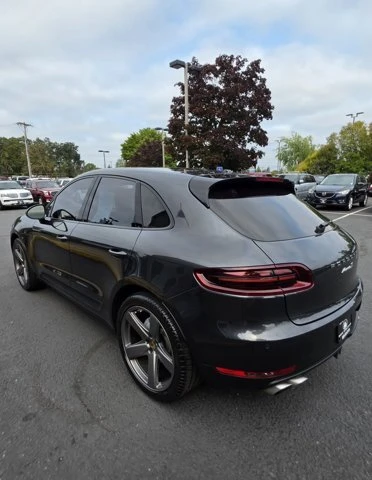 2017 Porsche Macan S - Image 9 of 19