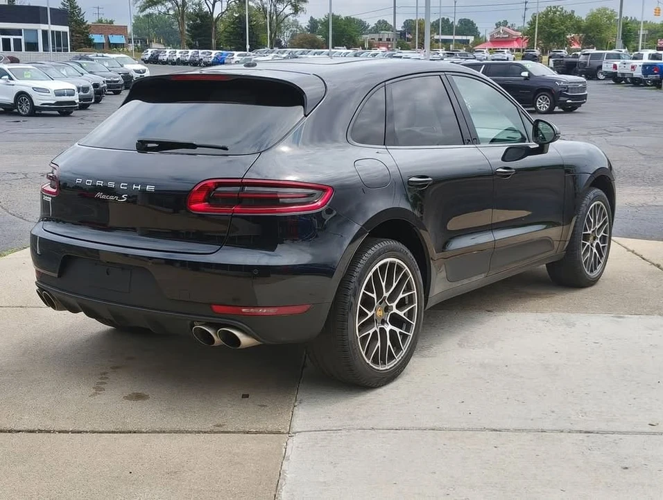 2017 Porsche Macan S - Image 19 of 20