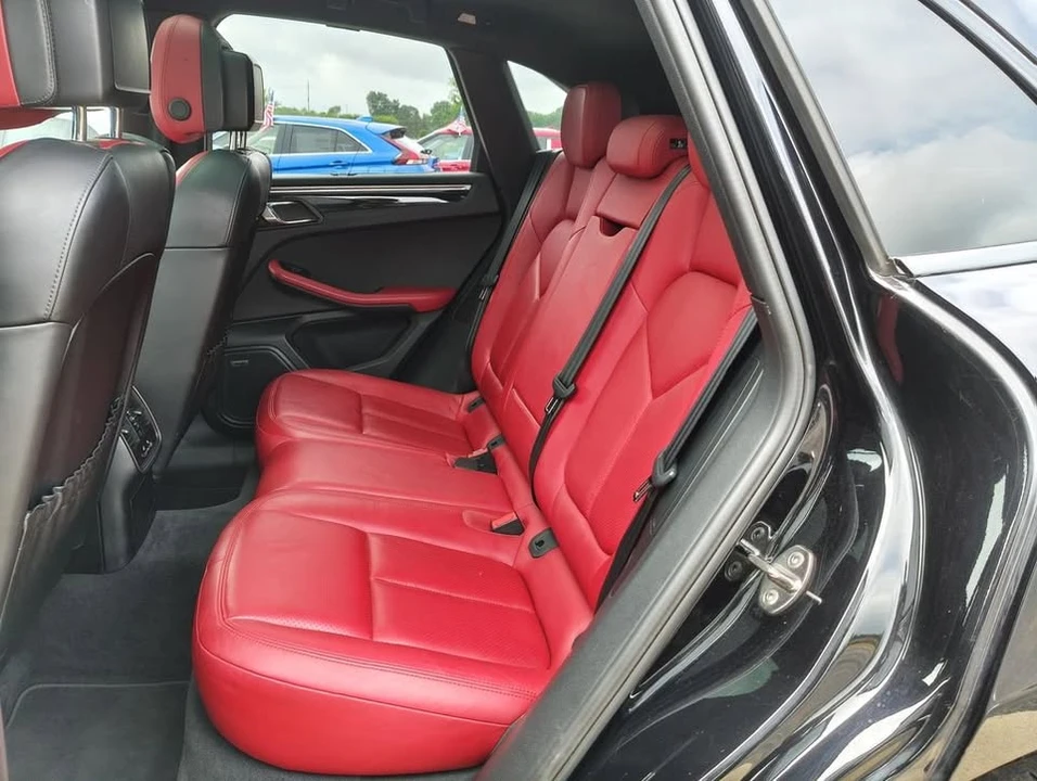 2017 Porsche Macan S - Image 10 of 20