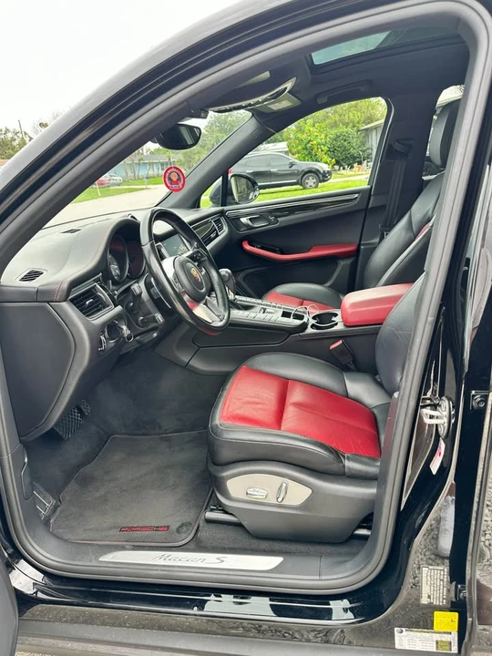 2017 Porsche Macan S - Image 9 of 17