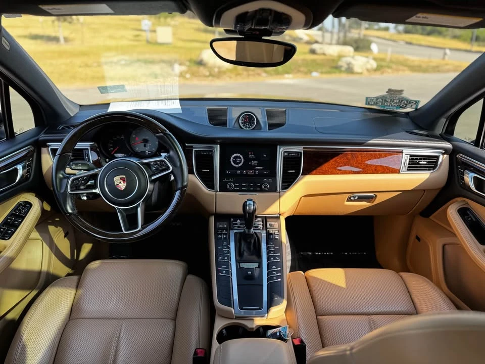 2017 Porsche Macan S - Image 11 of 19