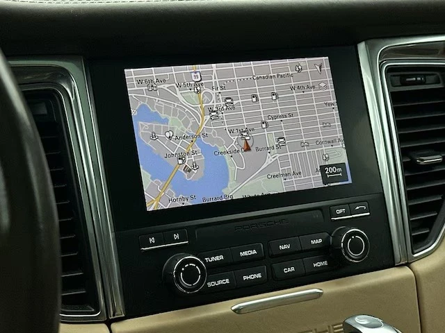 2017 Porsche Macan S - Image 6 of 19