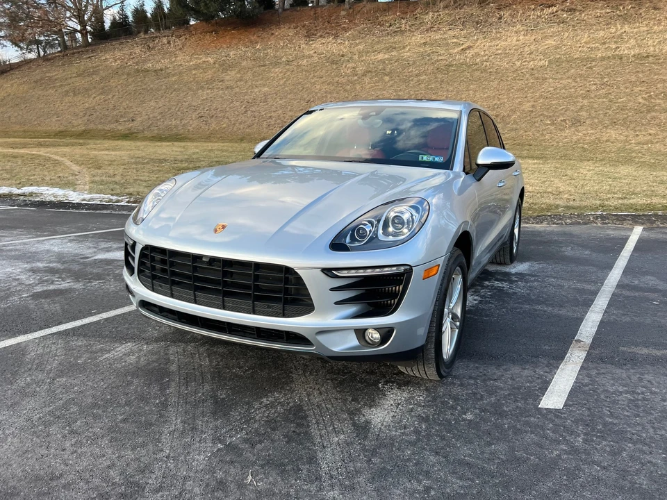 2017 Porsche Macan S - Image 7 of 31