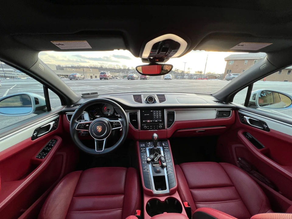 2017 Porsche Macan S - Image 23 of 31