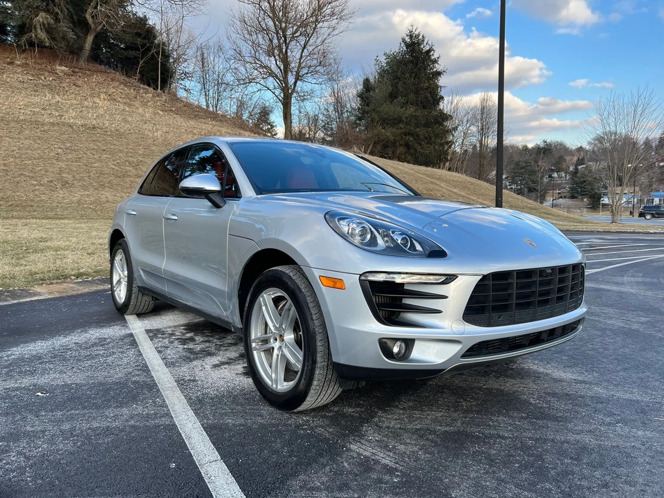 2017 Porsche Macan S - Image 4 of 31
