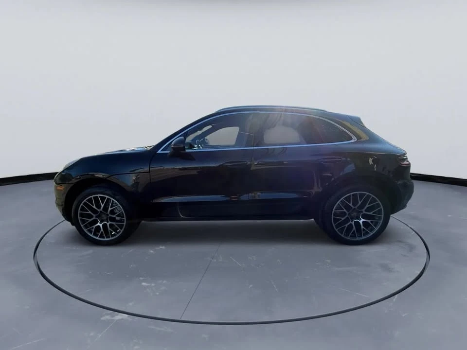 2017 Porsche Macan S - Image 7 of 11