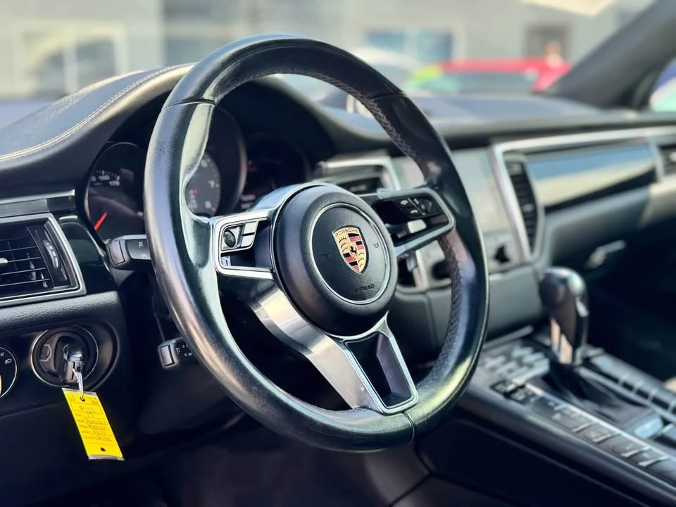 2017 Porsche Macan S - Image 7 of 13