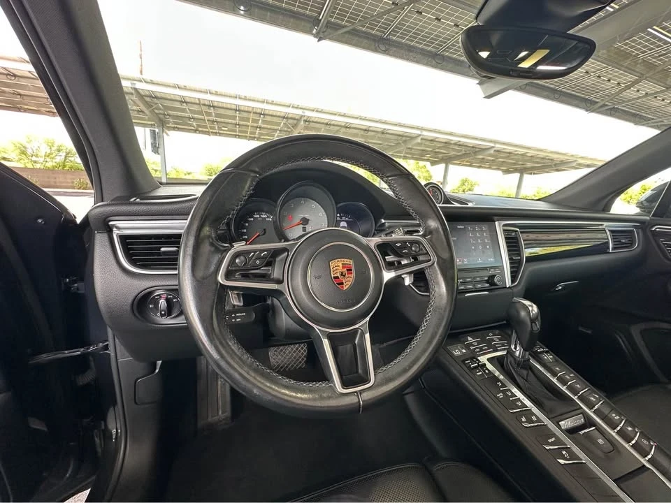 2017 Porsche Macan S - Image 19 of 20