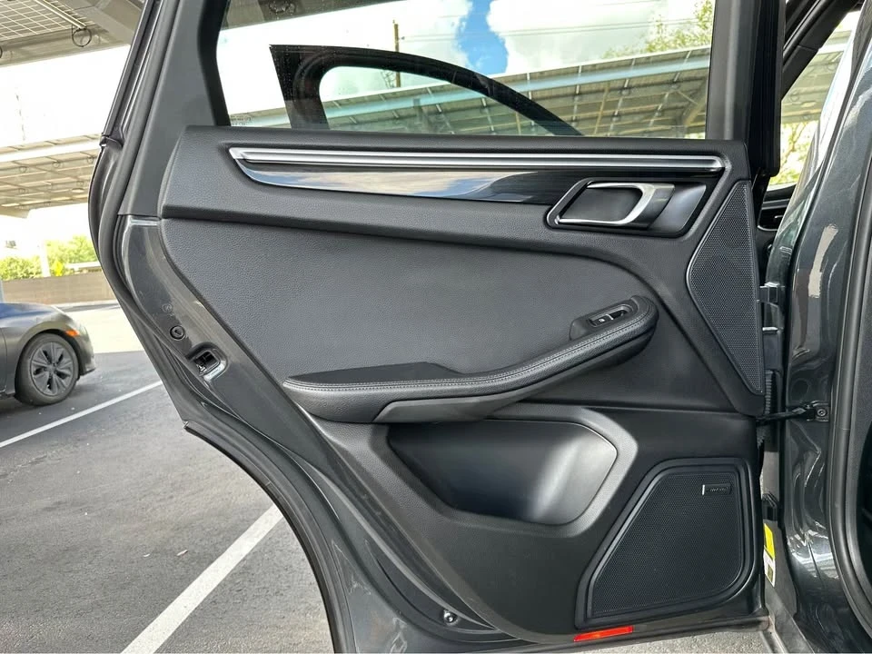 2017 Porsche Macan S - Image 13 of 20