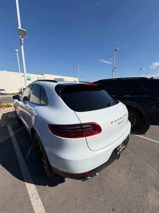 2017 Porsche Macan S - Image 3 of 10