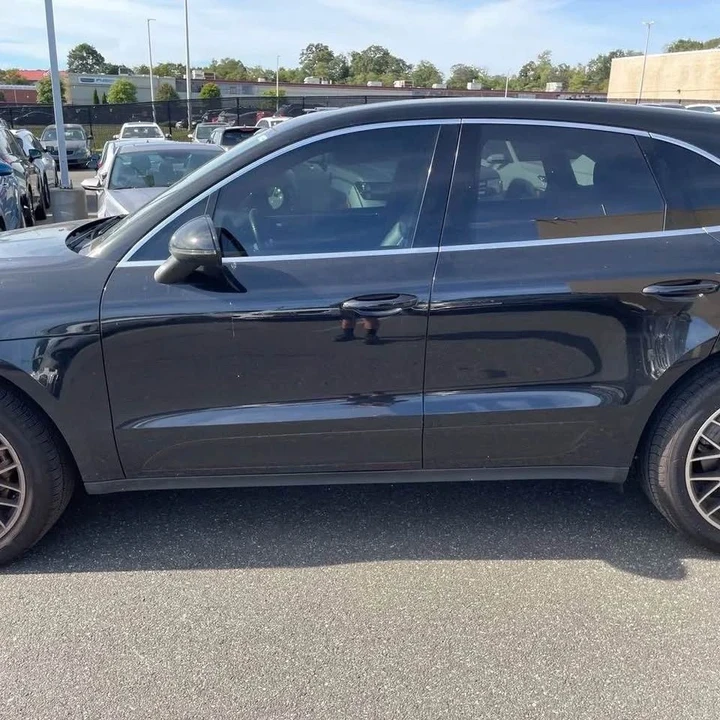 2017 Porsche Macan S - Image 2 of 20
