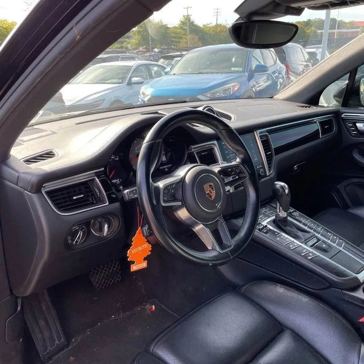 2017 Porsche Macan S - Image 16 of 20