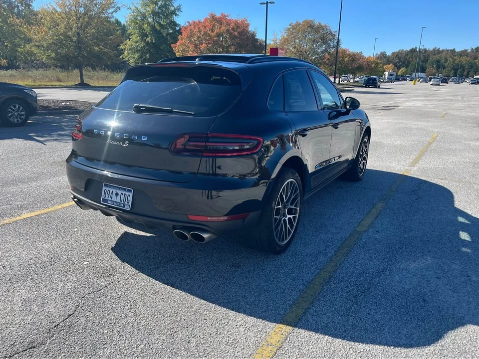 2017 Porsche Macan S - Image 9 of 11