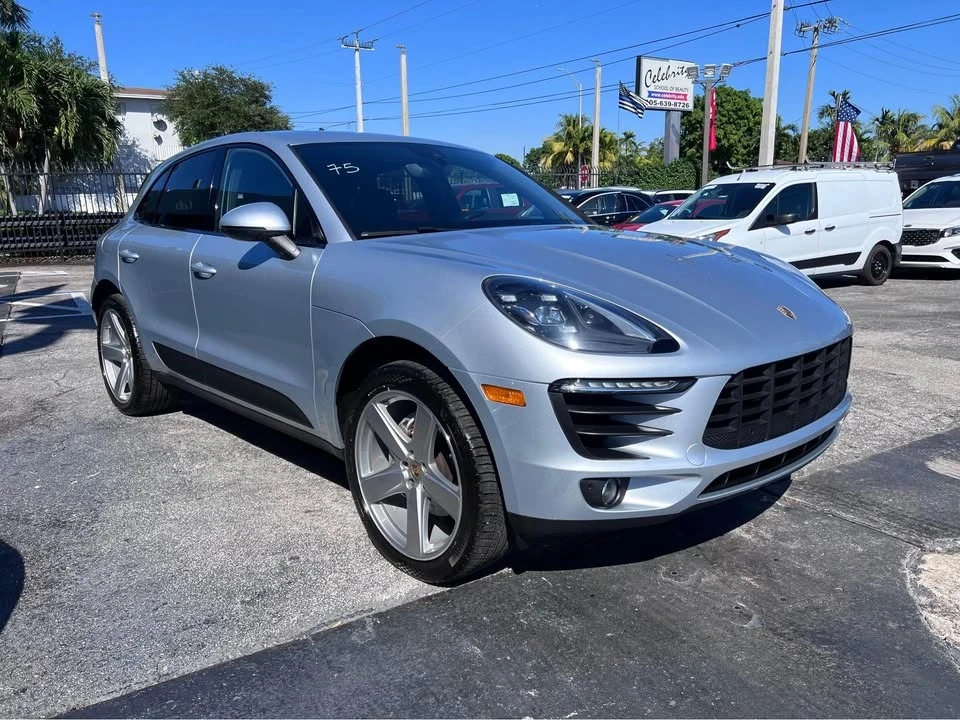 2017 Porsche Macan S - Image 13 of 16