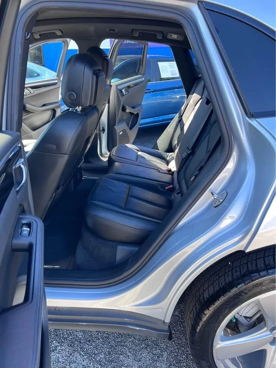 2017 Porsche Macan S - Image 5 of 16
