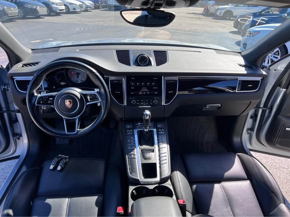 2017 Porsche Macan S - Image 7 of 16