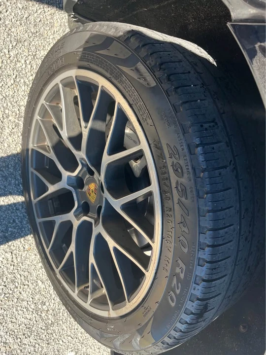 2017 Porsche Macan S - Image 10 of 11